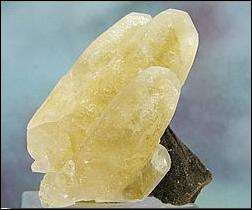 crystal_calcite-sparkling_gray_matrix.jpg