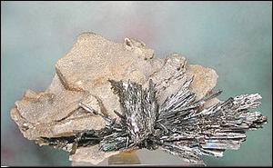 stibnite2.jpg